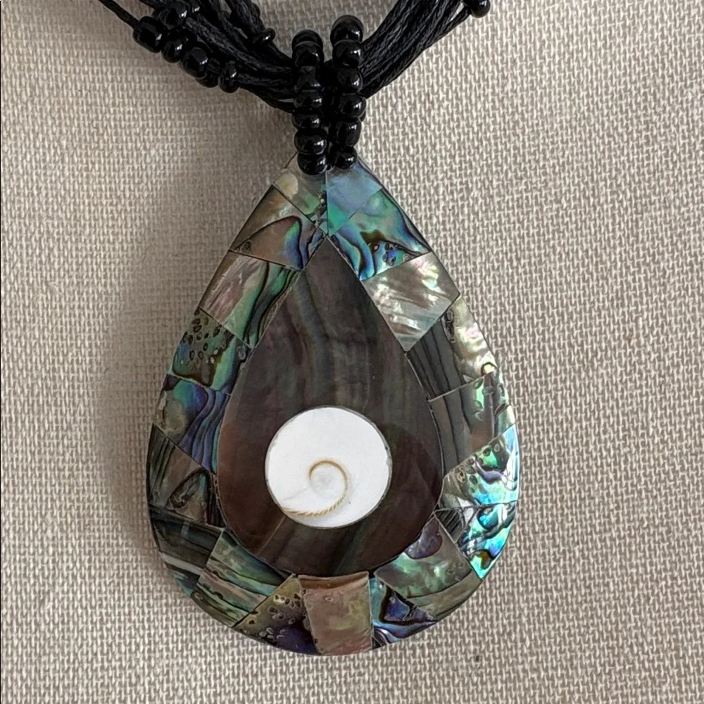 Sajen Abalone Shell Teardrop Statement Pendant Beaded Cord Necklace 18" - Picture 3 of 12